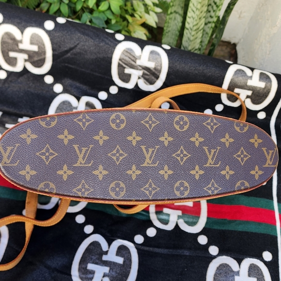 Authentic Louis Vuitton Babylone tote bag - Picture 8 of 17